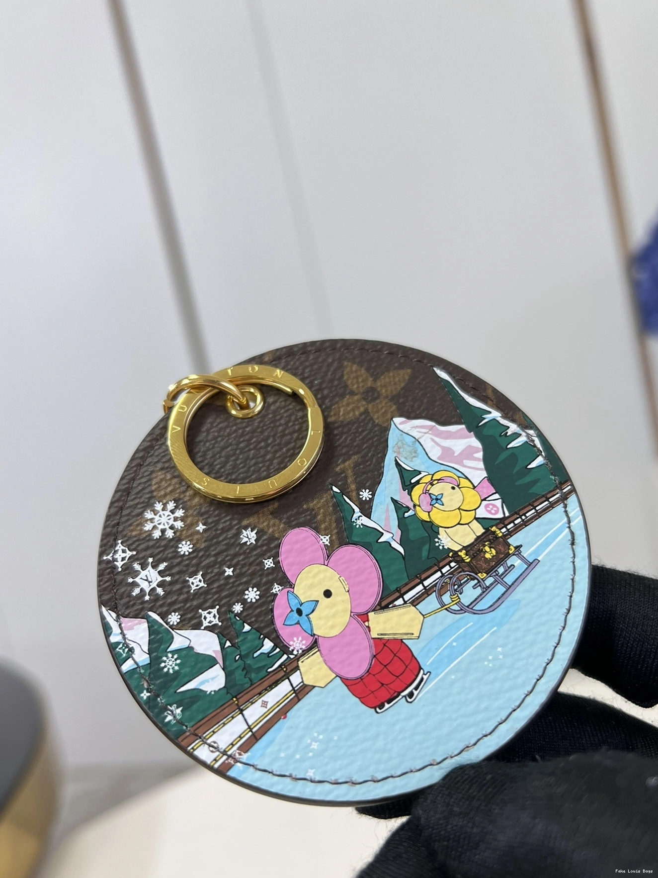 Repzbay Illustre Bag And Key Ice VUITTON Charm Skate Holder LOUIS 0806